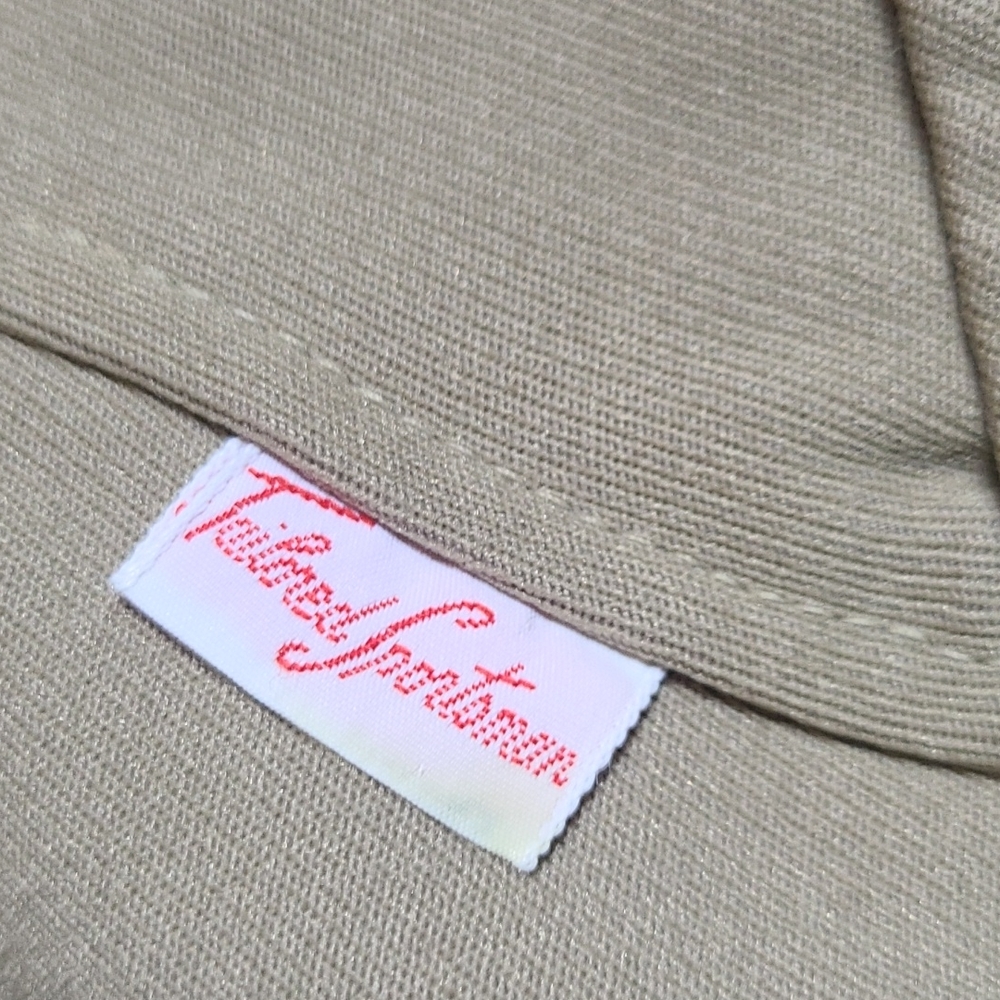 Ladies Riding Pants - Picture 2 of 8